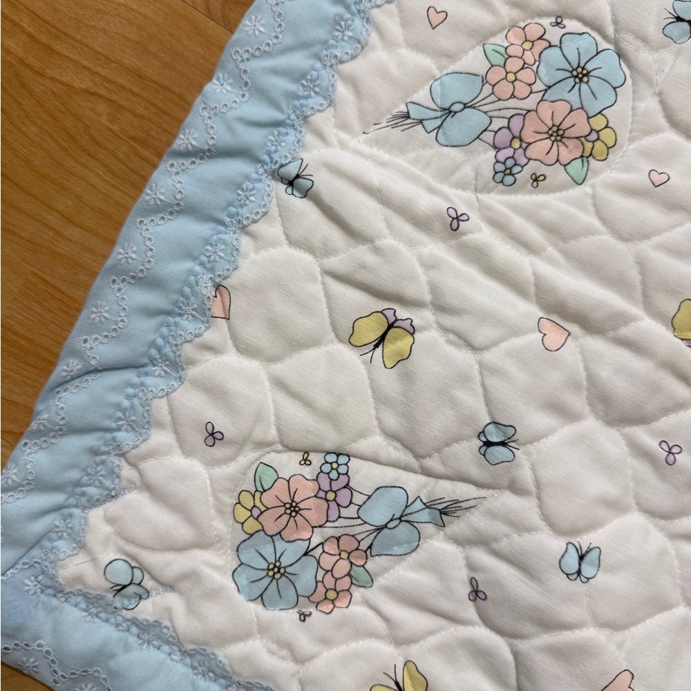 Precious Moments Pig & Skunk homemade quilted baby blanket - Picture 5 of 16